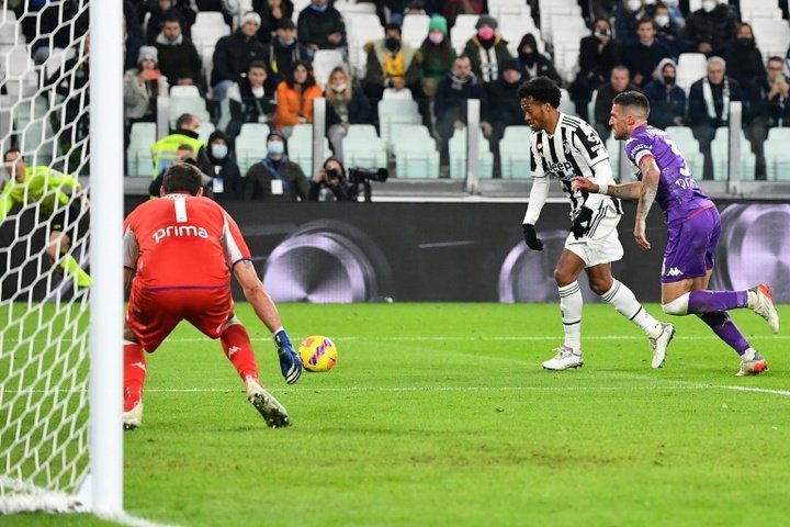 Cuadrado gives Juventus injury-time win over Fiorentina