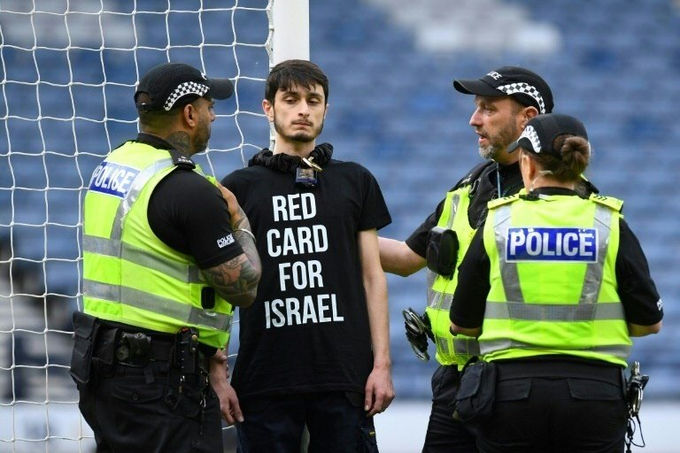 Protester chains himself to goalpost delaying Scotland-Israel women's match