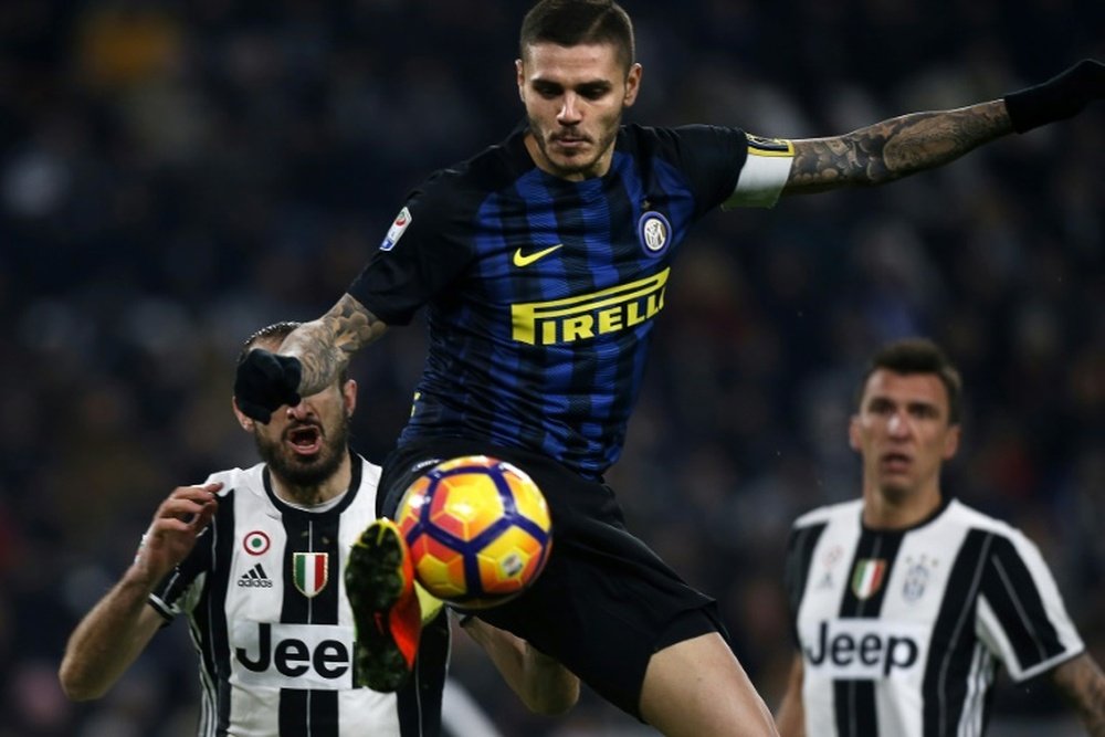 Inter host Roma in Serie A amid flak from De Boer