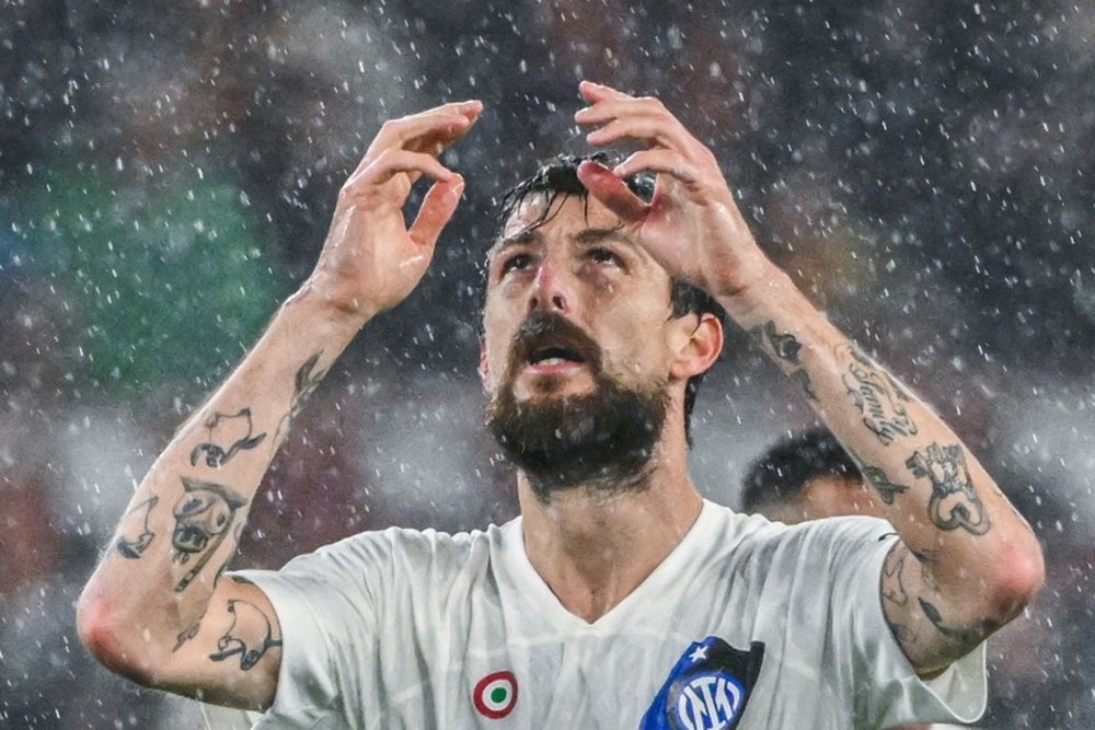 Acerbi will not be suspended for the incident with Juan Jesus due to a lack of evidence. AFP