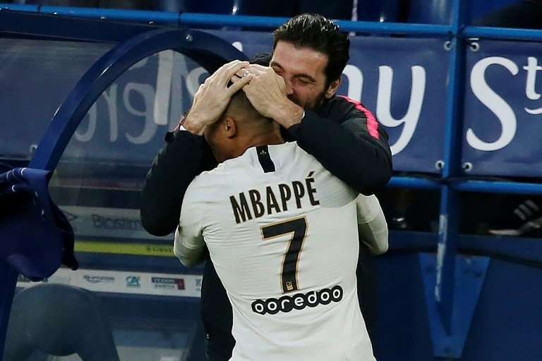 Mbappe gives PSG welcome win ahead of Man Utd clash