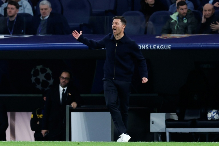 Alonso soutenu par son effectif malgré la mauvaise série