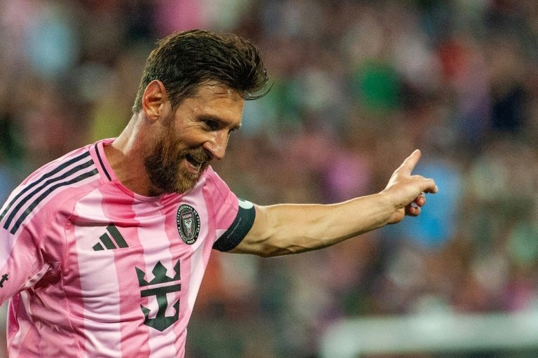 Messi brace buoys Miami in 2-1 MLS win over New England