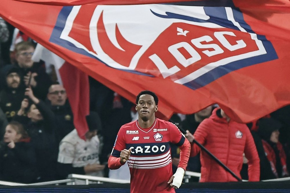 Second-half fireworks leave Lille and Lyon deadlocked. AFP