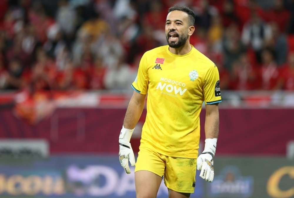 Zniti saves penalty to boost Raja hopes of dethroning Ahly