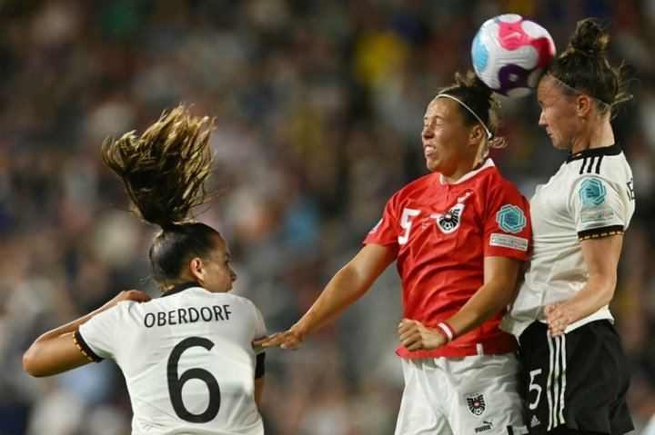 Germany lacking key pair for Women's World Cup opener