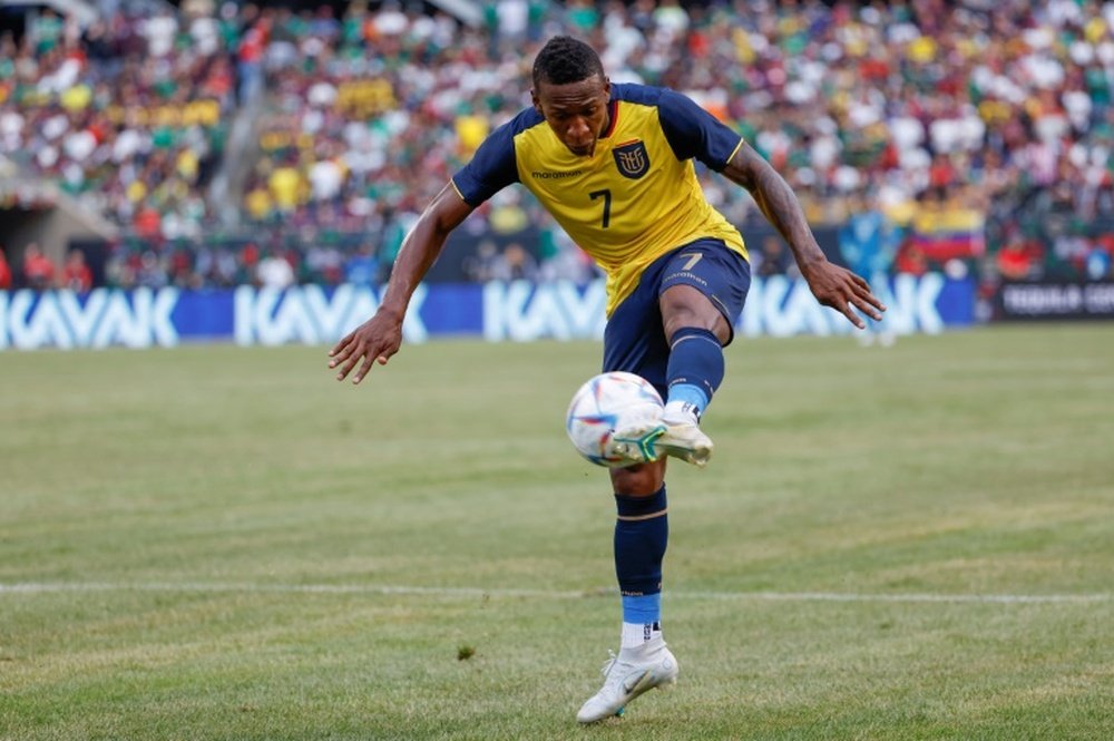 Brighton sign Ecuador's Estupinan from Villarreal. AFP