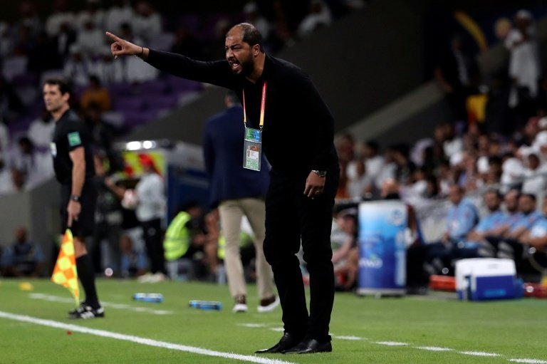 A CAF Confederation Cup final venue dispute has overshadowed the second leg between Simba of Tanzania and Renaissance Berkane of Morocco in the Indian Ocean island of Zanzibar on Sunday.