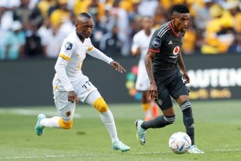 Monnapule Saleng scored direct from a free-kick to give Orlando Pirates a 1-0 victory over AmaZulu on Saturday in the South African MTN 8 final in Durban.