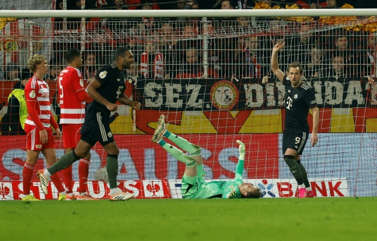 Kane and Bayern keep Union at bay to reach German Cup quarters