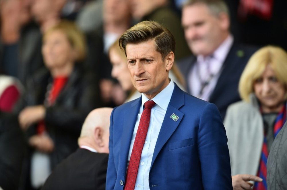 Steve Parish claims it could be disastrous if the PL season does not resume. AFP