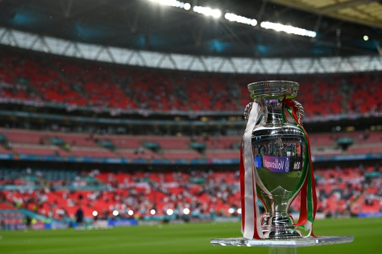 ï»¿UK and Ireland abandon 2030 World Cup bid to cognizance on Euro 2028