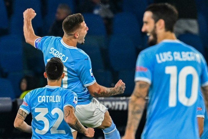 Lazio breeze past Monza to stay second behind Napoli