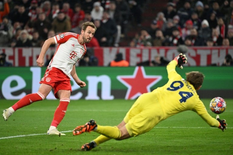 'Perfect day' as Kane brace powers Bayern into Champions League last eight