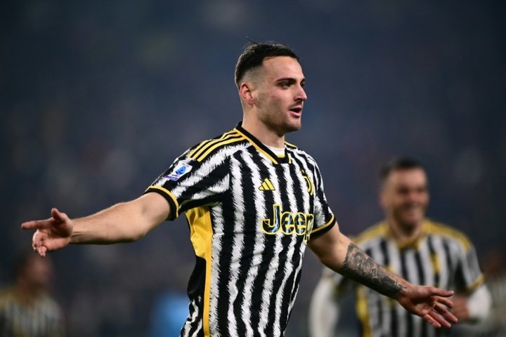 Gatti scores again to send Juventus top