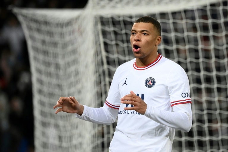 ï»¿Mbappe future focuses all interest as PSG face Real Madrid