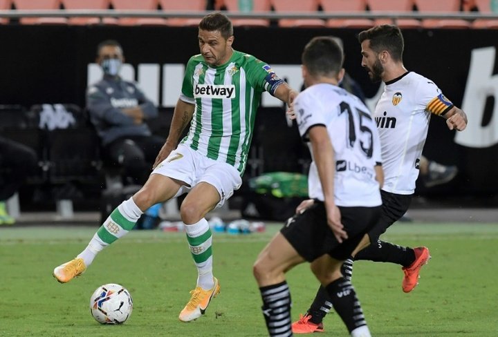 Real Betis go top of La Liga after win over Valencia