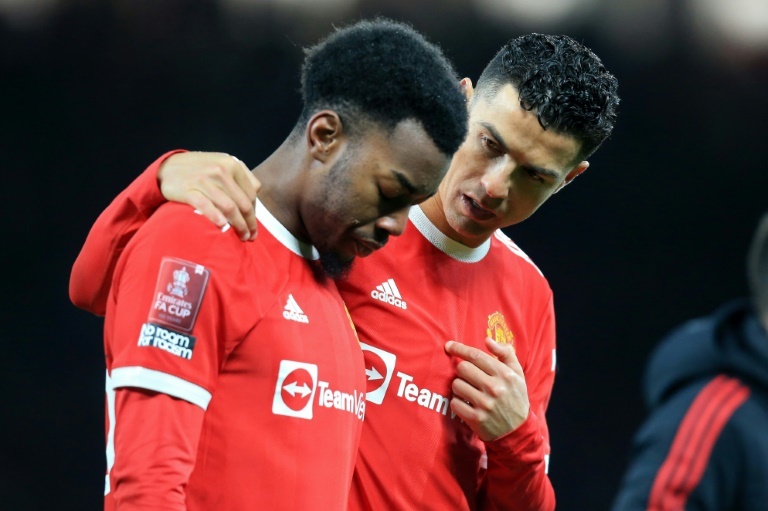 ï»¿Man Utd go through shock FA Cup shootout go out against Middlesbrough
