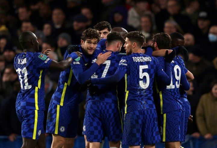 Chelsea dominate Spurs in Carabao semi first leg