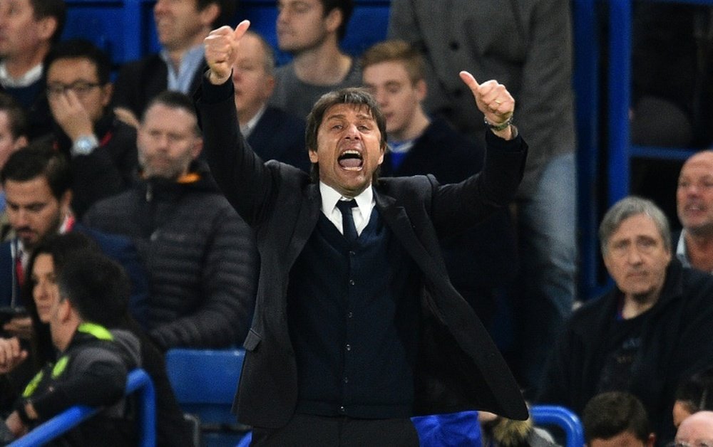 Chelseas Italian head coach Antonio Conte