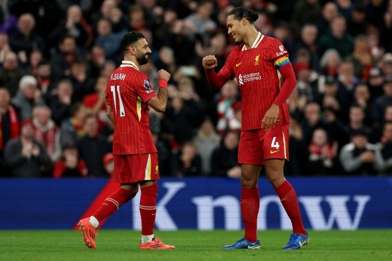 No need for big changes at Liverpool, says Slot