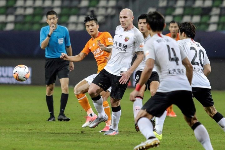 Birthday boy Mooy makes instant impact in Chinese football