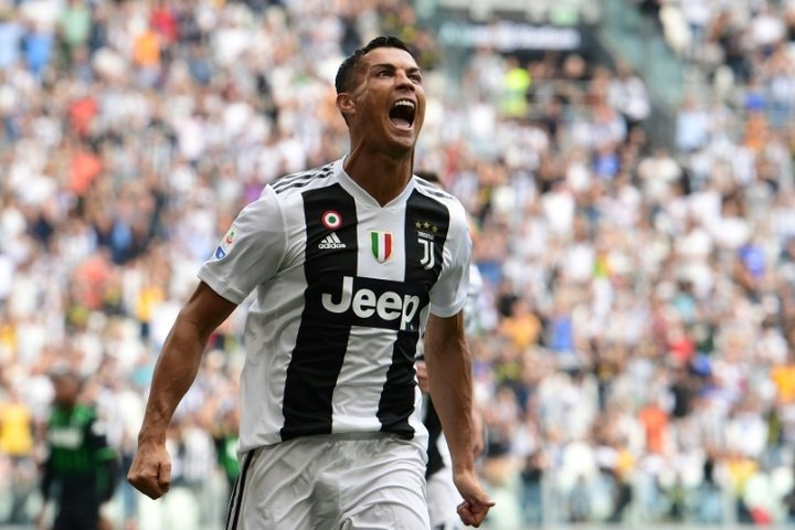 Serie A round-up - Ronaldo hits historic landmark
