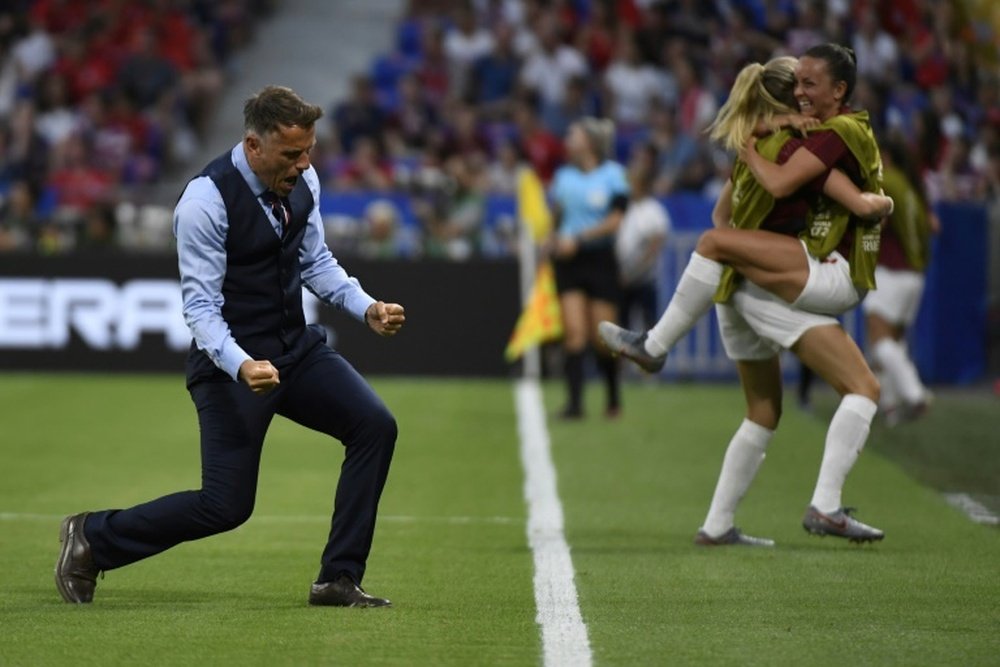 England boss Neville unfazed by pressure despite slump