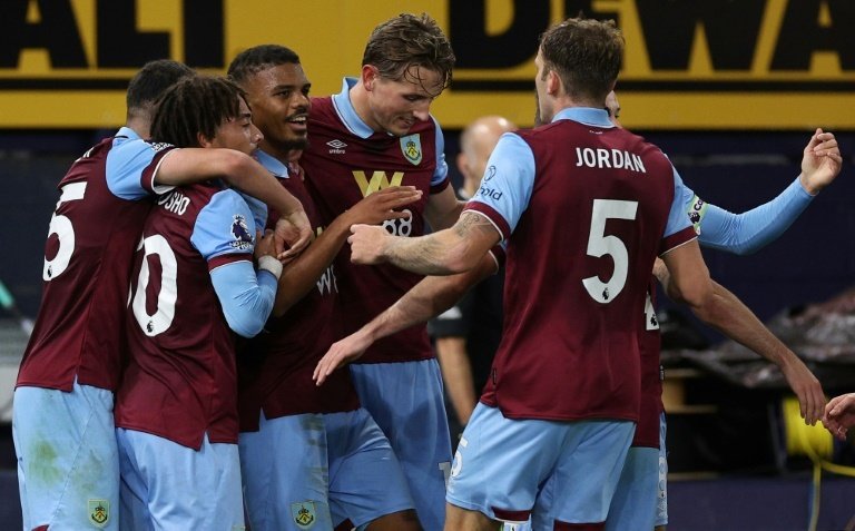 Burnley beat Luton to earn first Premier League win this term