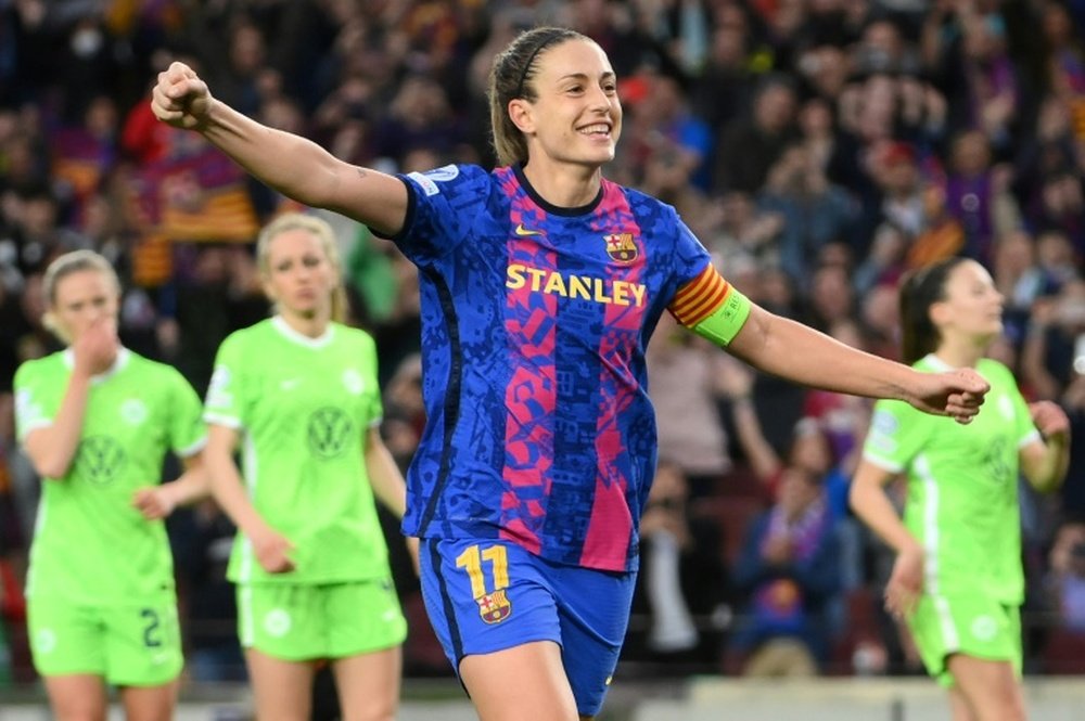 Barcelona crush Wolfsburg in Champions League before women's record crowd