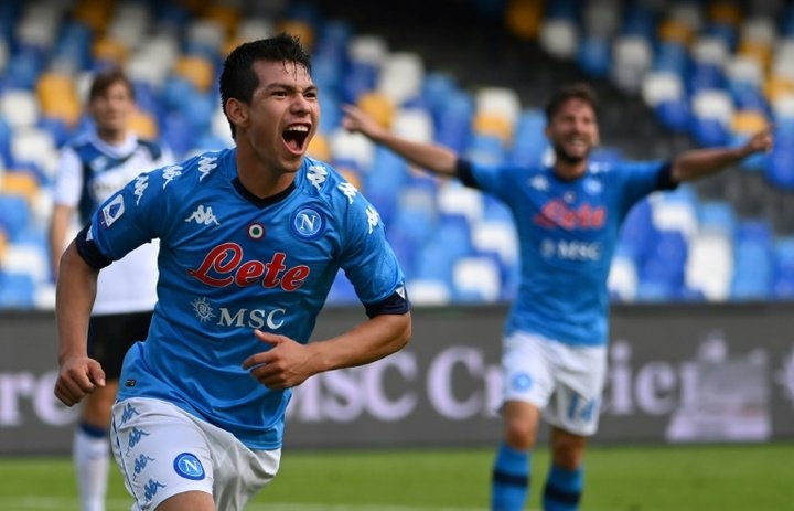 Napoli bounce back from Juve no-show to thrash Atalanta