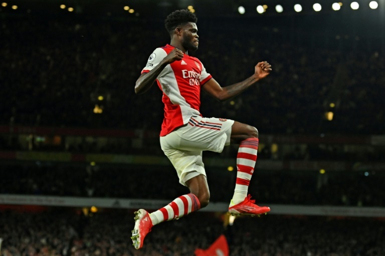 Thomas Partey ends goal drought as Arsenal ease past Villa