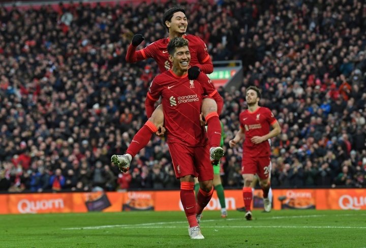 Liverpool beat Brentford to climb to second