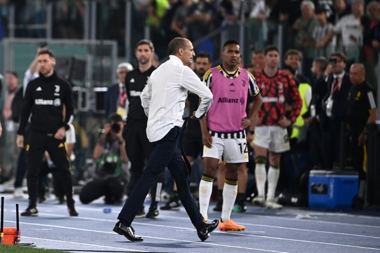 Allegri is on the verge of being sacked. AFP