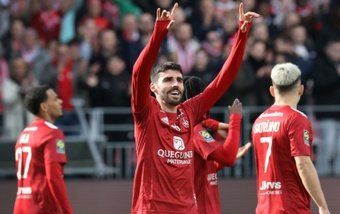Brest moved a little closer to Paris Saint-Germain with a 1-0 home win over Le Havre on Sunday.