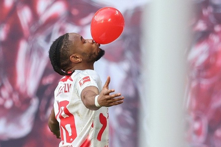 Nkunku leads Leipzig to third with late comeback win over Bremen