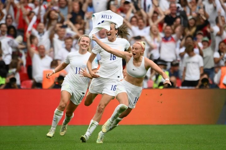 Lionesses' Kelly 'always taking shirt off' to celebrate winner
