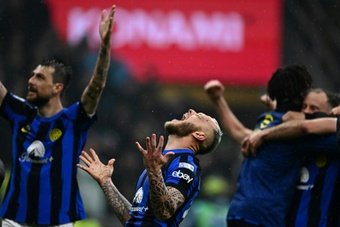 Inter Milan sealed the Serie A title on Monday after beating AC Milan 2-1 and creating an unassailable lead at the top of the league with their sixth straight derby victory.