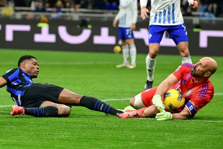 Pepe Reina to play final match in Como's clash with Inter