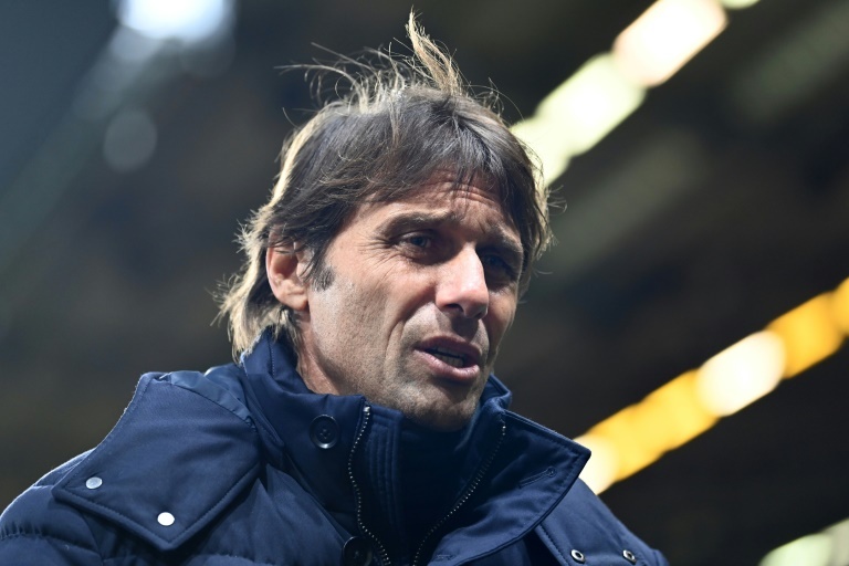 ï»¿Conte ready on Tottenham transfer talks