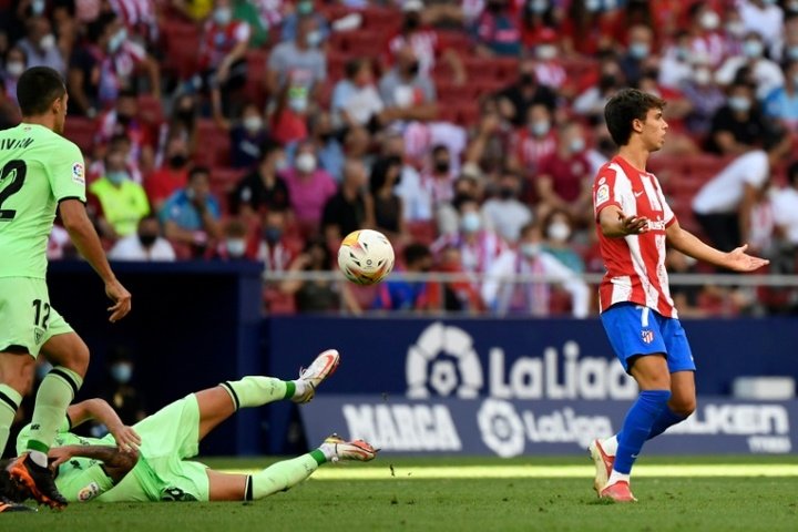 Felix sees red and Griezmann struggles again as Atletico draw