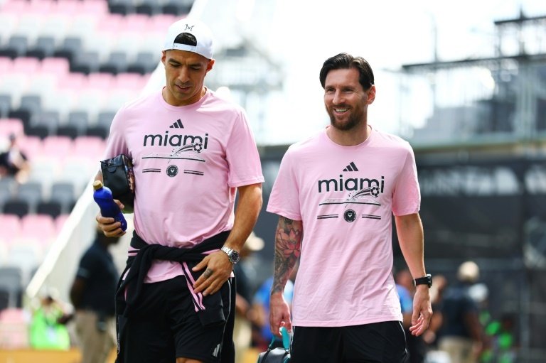 Messi to travel with Miami for Jamaican tie