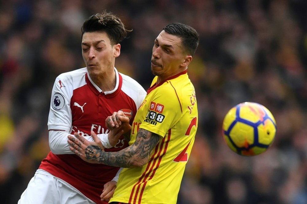 Watford are appealing Holebas' (r) red card. AFP