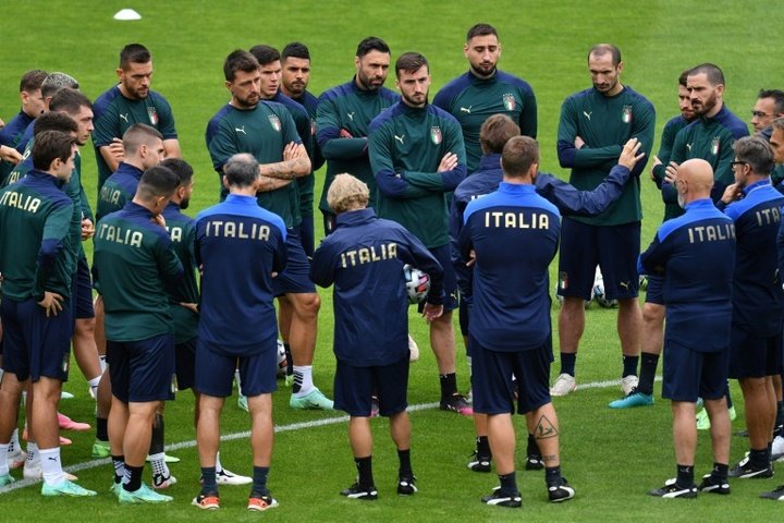Italy and Spain clash in Euro 2020 semi-final as English anticipation builds