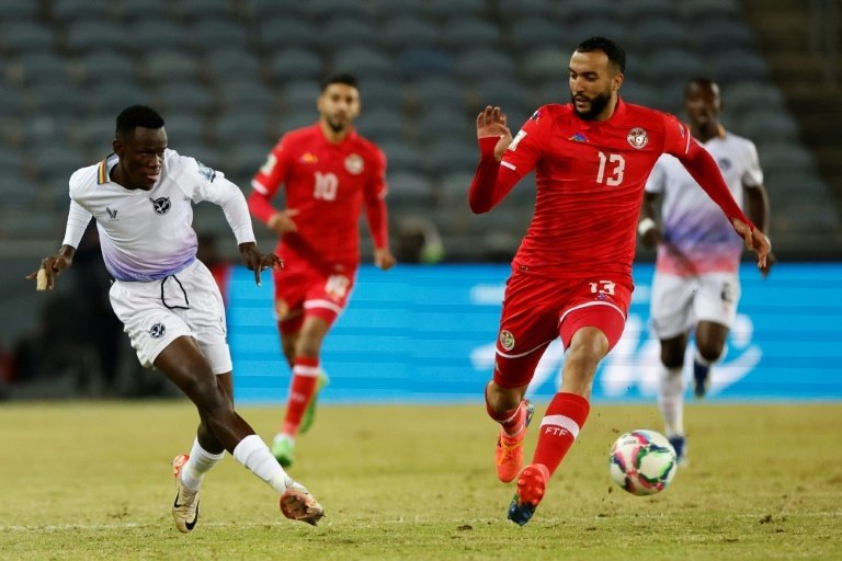 Senegal win, Tunisia draw to lead World Cup qualifying groups