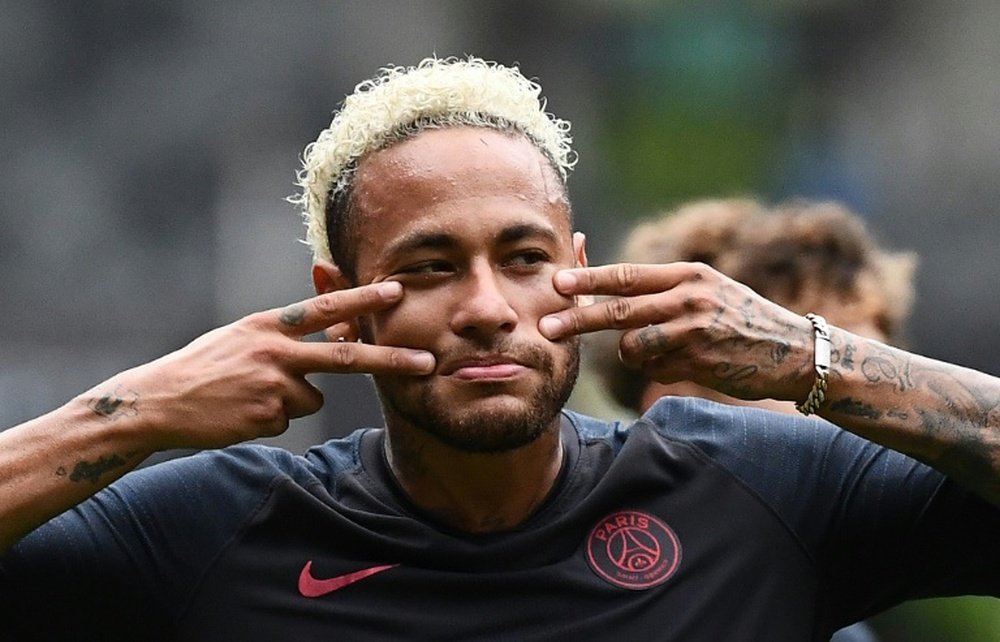 Brazil prosecutors ask judge to close Neymar rape case