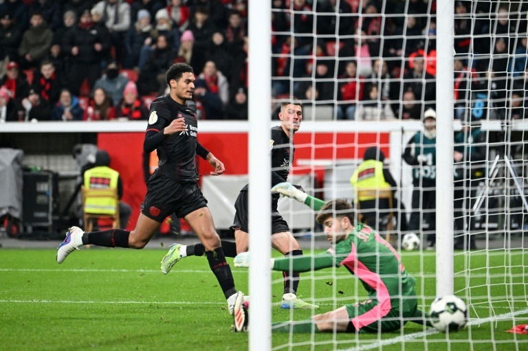 Leverkusen sink St Pauli to book spot in German Cup semis