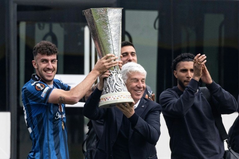 Europa League champions Atalanta bask in hero's welcome on home return