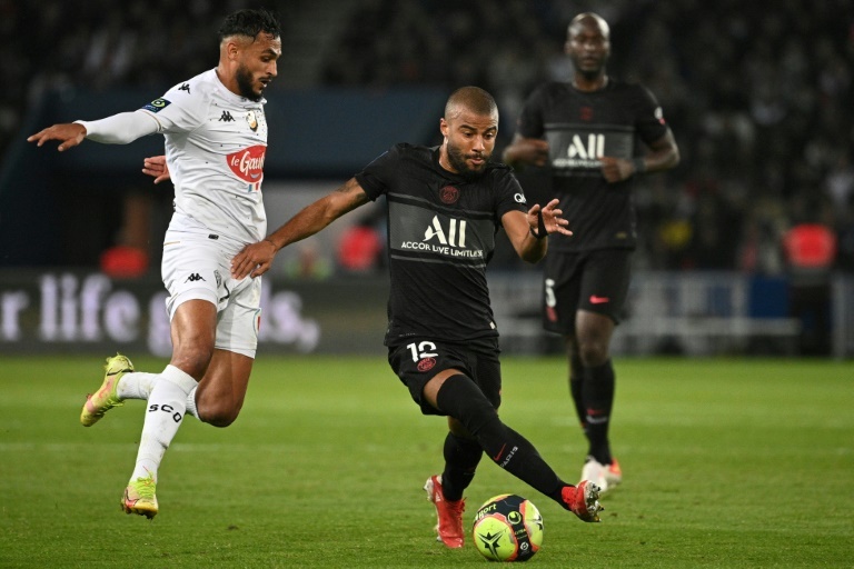 ï»¿PSG loan Rafinha to Real Sociedad