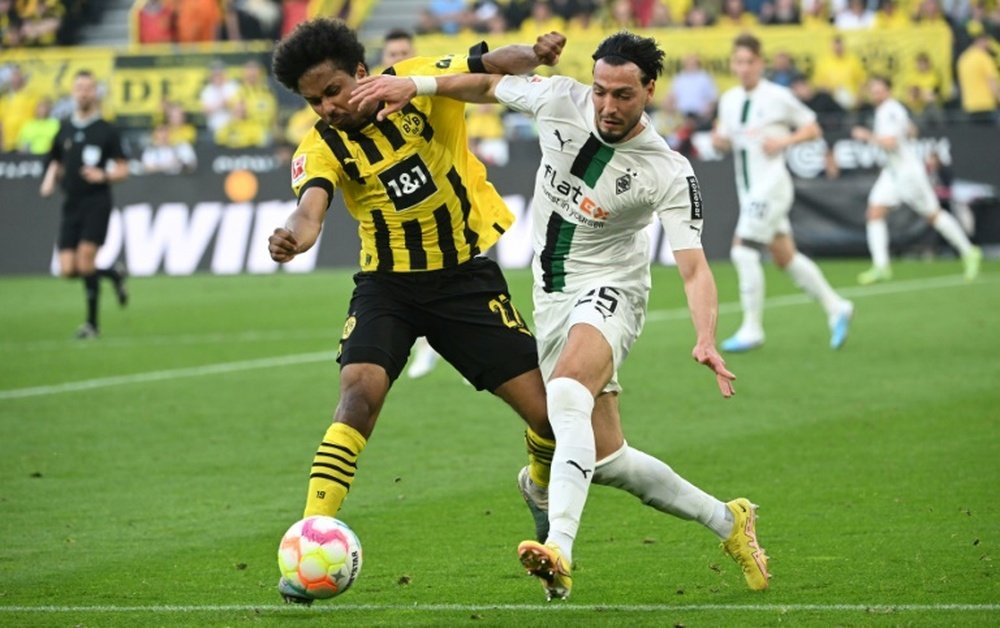Bensebaini signs with Dortmund. AFP